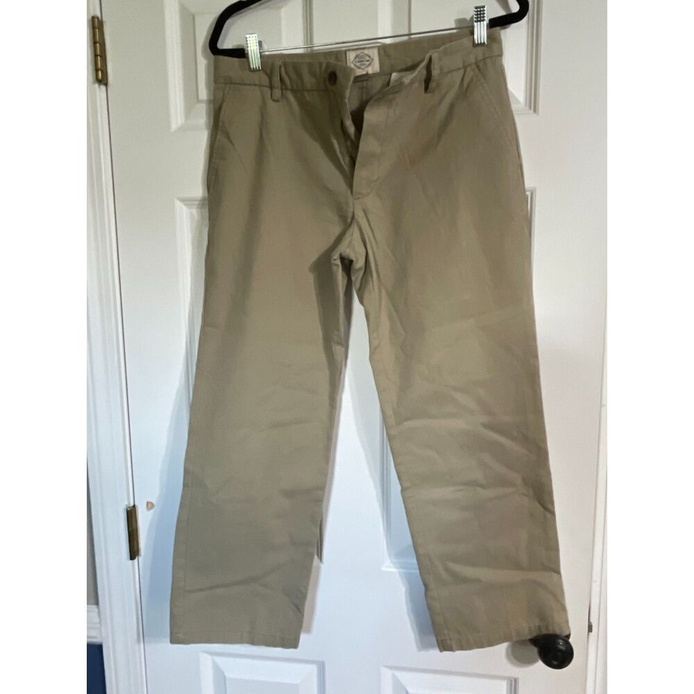 St. John's Bay Man's Khaki 32x28  Flat Front Pants